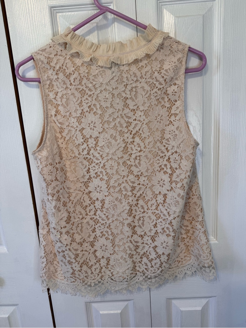 J.Crew Lace Overlay Sleeveless Ruffle Collar Blouse Cream Beige Size Medium - Picture 8 of 12